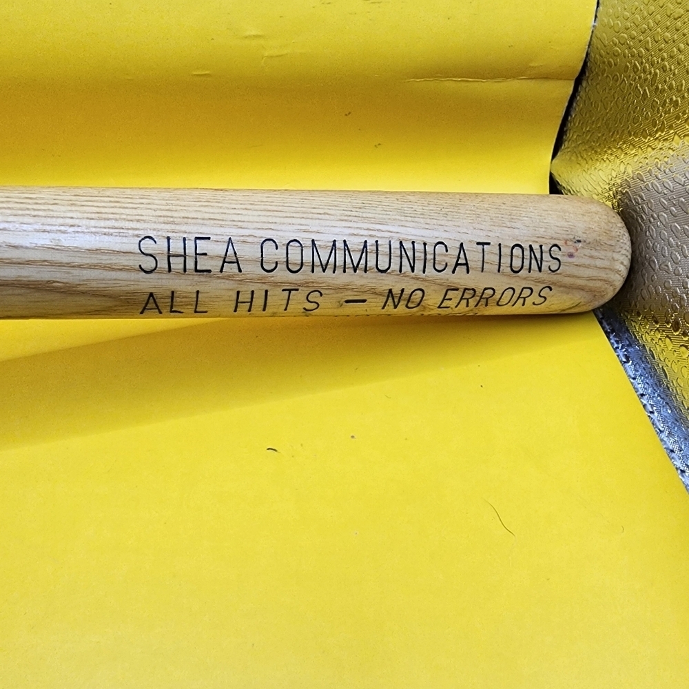 Mini Louisville Slugger Bat All Hits - No Errors Shea Communications - Picture 3 of 7